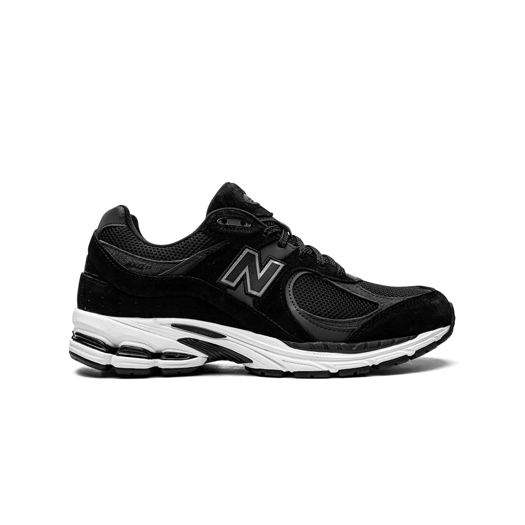 New Balance 2002R "Black/Gunmetal"