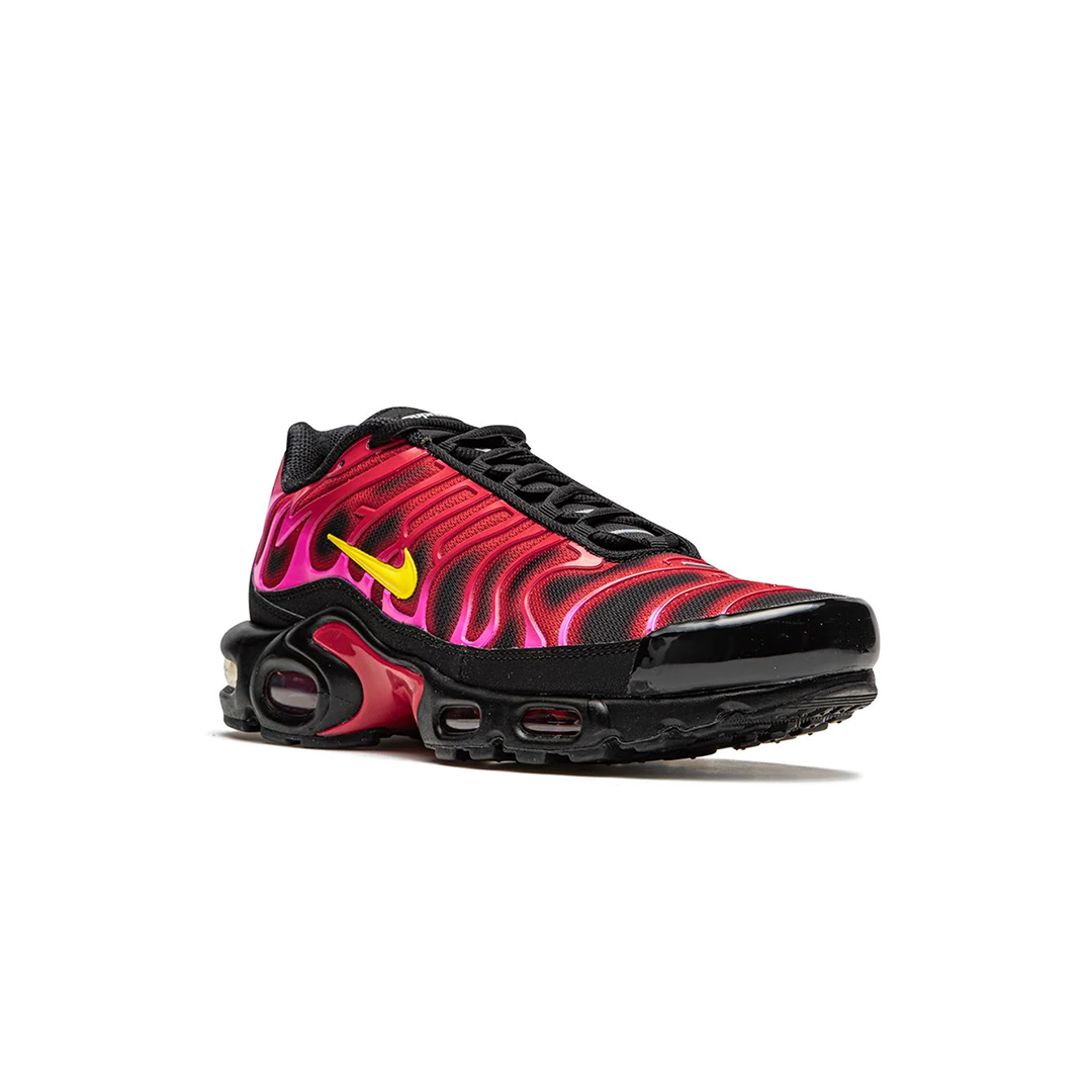 Nike x Supreme Air Max Plus TN "Black/Red" ( PRE ORDER )